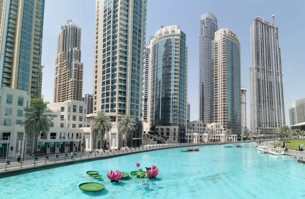 Leben und Arbeiten in Dubai.